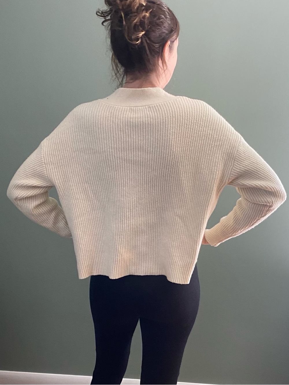 Cream Button-Front Rib Knit Cardigan - Picture 4 of 8